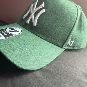 '47 Kids Dark Green New York Yankees Cap with White Logo